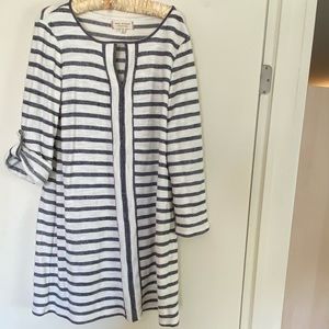 Max Studio weekend casual grey & white dress